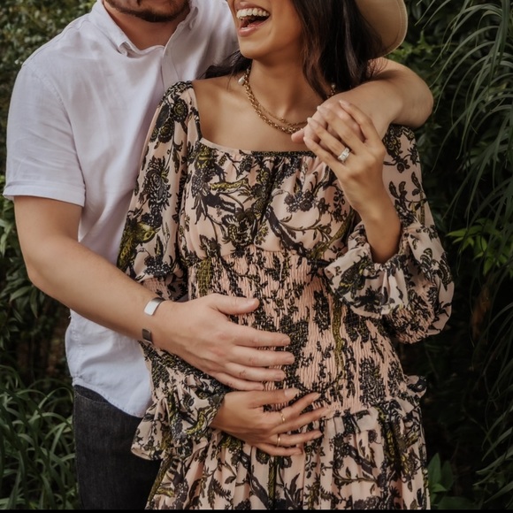 Gorgeous ASOS Dress - Picture 2 of 5